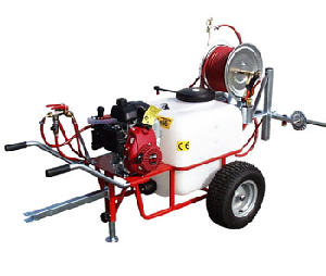 Mobil spruta Pan 648 med 100 liters tank, bensindriven 20bar
