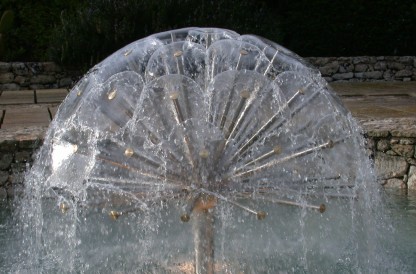 Fontän Semisfera d'acqua